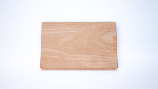 Schneidebrett aus Kernbuchenholz - Frühstücksbrettchen - Vesperbrettchen - Brotzeitbrettchen - 25x16x1,6 cm - WOODYS