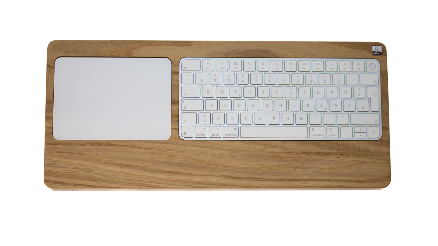 TrackpadTray 2021 aus Eichenholz - Halterung für Magic Keyboard mit Touch ID und Magic Trackpad (ab 2021)