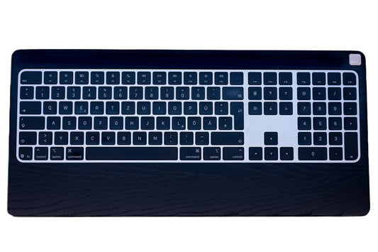 Numeric Mono Tray 2021 – Eschenholz Keyboard Tray | Schwarz oder Weiß lackiert | Magic Keyboard mit Touch ID