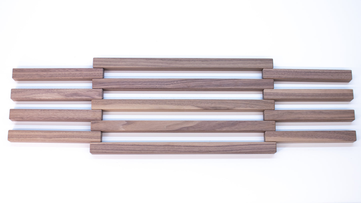 faltbarer Untersetzer aus Holz - eckig - für z.B. Töpfe, Pfannen, Bräter oder Auflaufformen