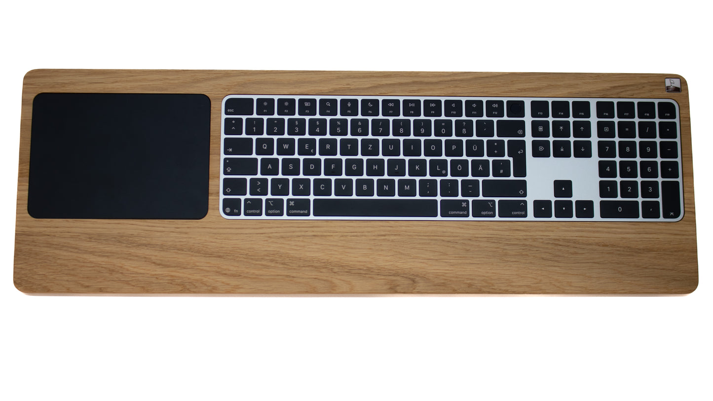 Numeric TrackpadTray 2021 aus Eichenholz - Halterung für Apple Magic Keyboard mit Ziffernblock und Touch ID und Trackpad (ab 2021)