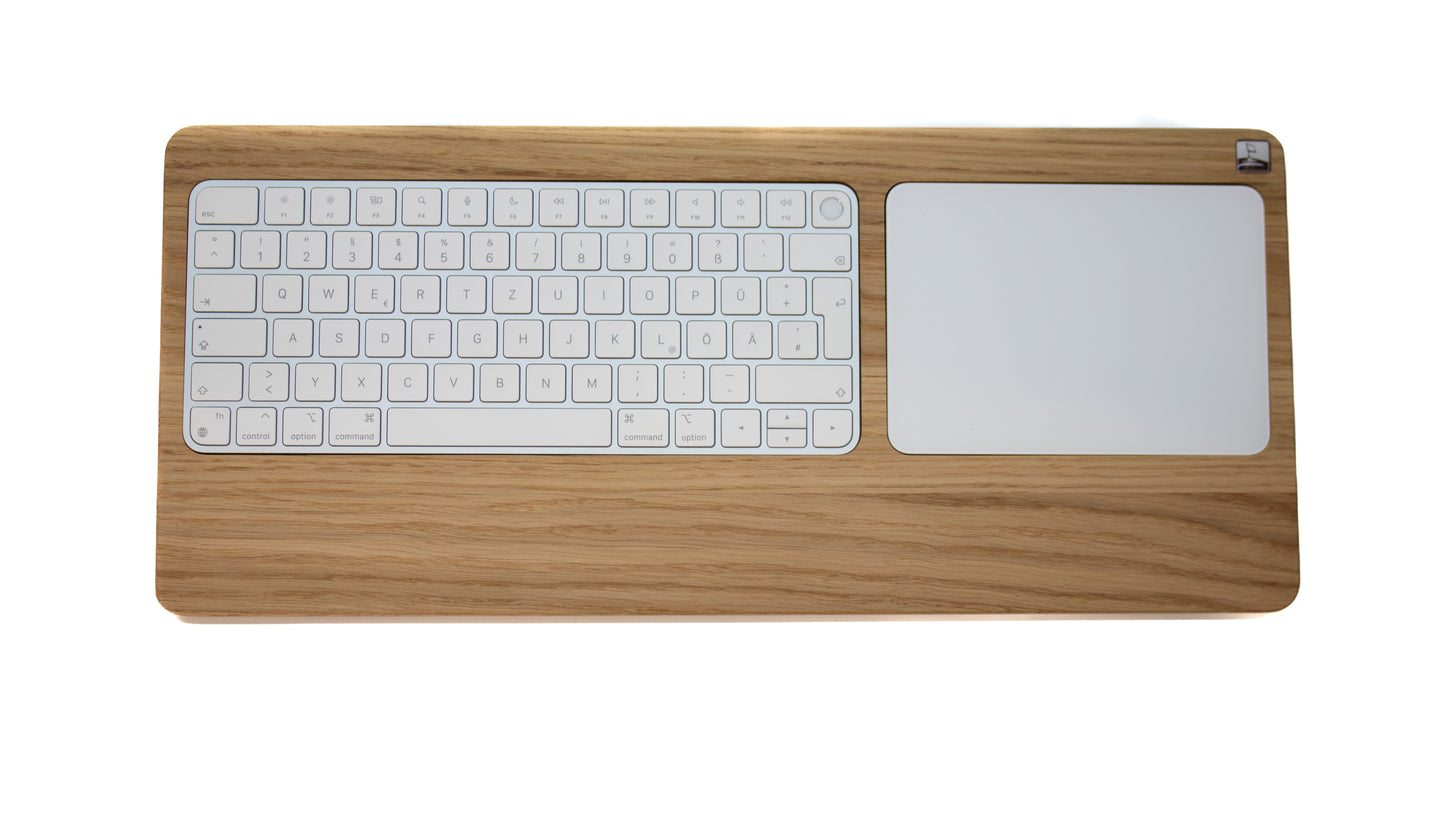 TrackpadTray 2021 aus Eichenholz - Halterung für Magic Keyboard mit Touch ID und Magic Trackpad (ab 2021)