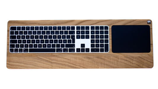 Numeric TrackpadTray 2021 aus Eichenholz - Halterung für Apple Magic Keyboard mit Ziffernblock und Touch ID und Trackpad (ab 2021)