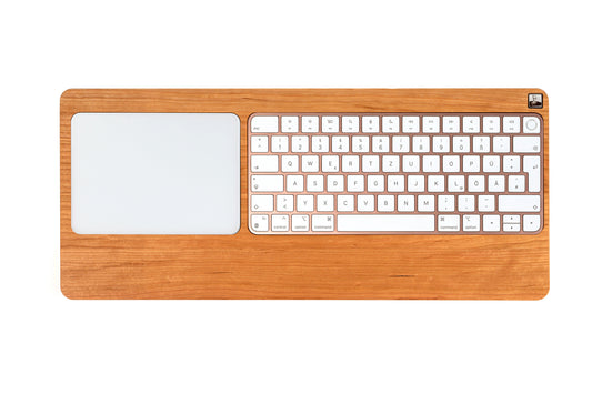 TrackpadTray 2021 aus Kirschbaumholz - Halterung für Magic Keyboard mit Touch ID und Magic Trackpad (ab 2021) - linkshändig